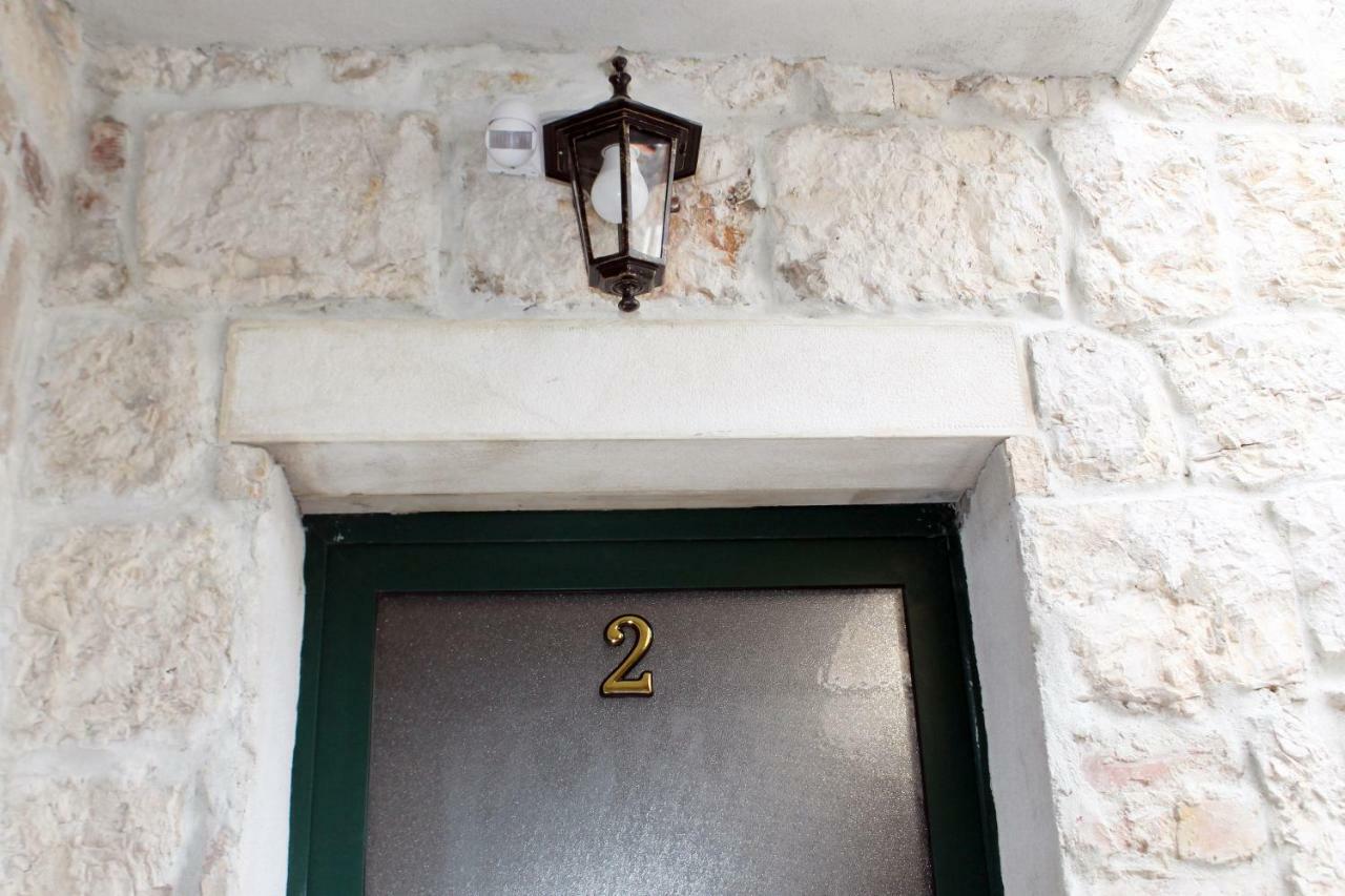 Apartments D&N ヴィス エクステリア 写真